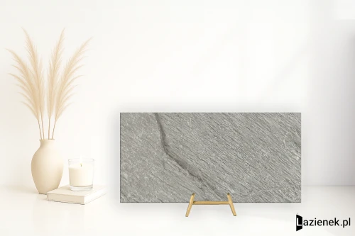 Przejdź do produktu Tuscania Tribeca Grey antypoślizgowa R11 30.4x61 cm gr. 9 mm - płytka rektyfikowana / M9M3