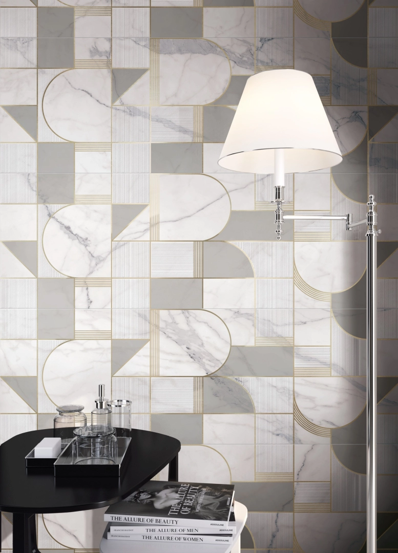 Marazzi Allmarble Wall gres o efekcie marmuru na podłodze w nowoczesnym domu