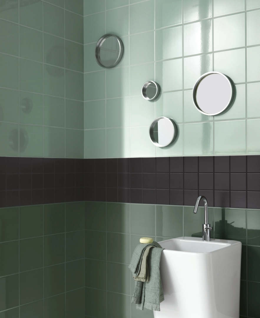 Gres porcelanowy Ragno Unitech efekt kolor w przestronnej strefie dziennej