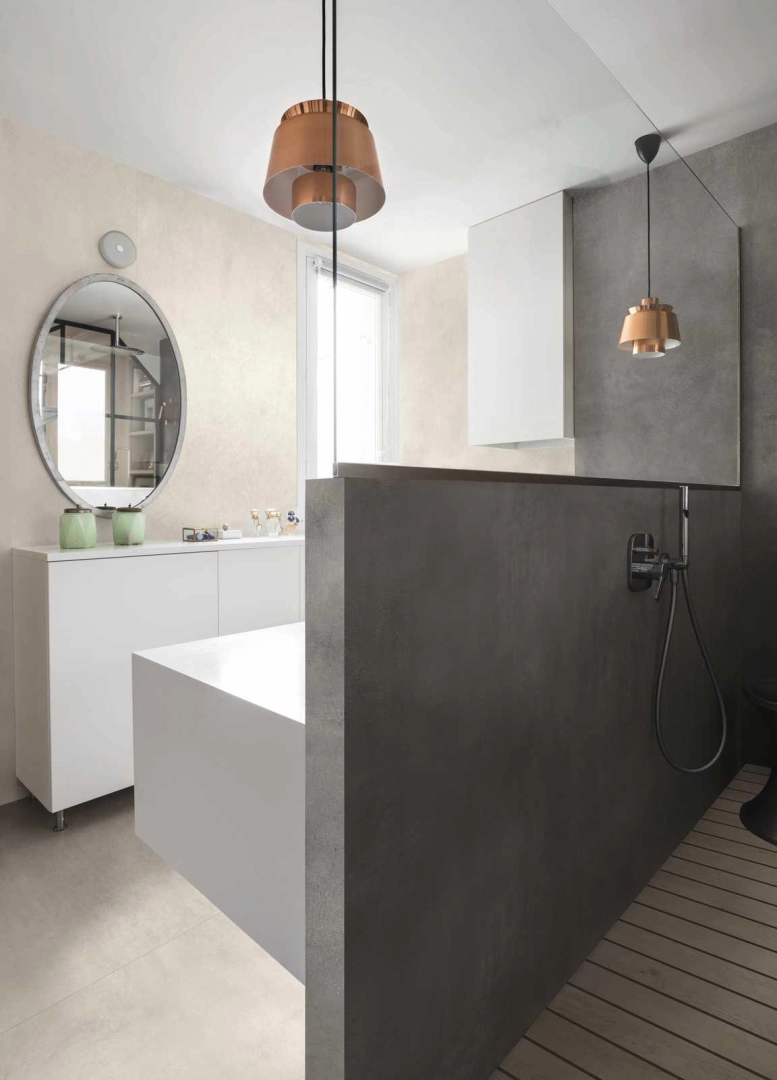 Gres porcelanowy Ragno Maiora Concrete Effect efekt beton w nowoczesnej aranżacji salonu