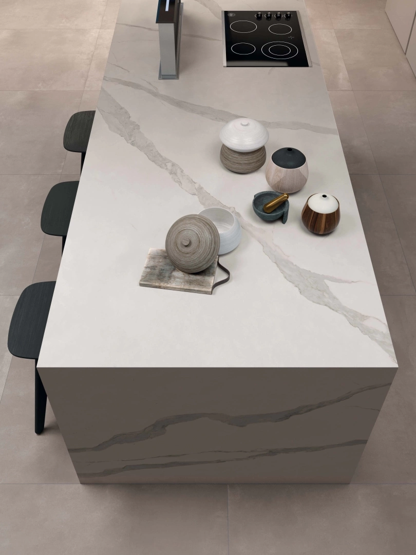 Gres Abk LAB325 efekt beton - aranzacja w elewacji domu
