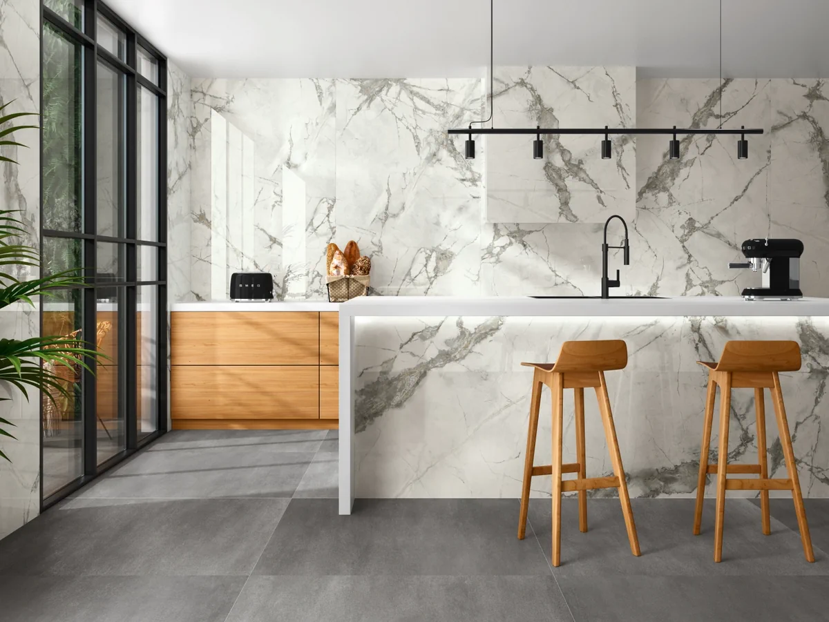 Gres Ape INVISIBLE efekt marmur - aranzacja w eleganckiej lazience