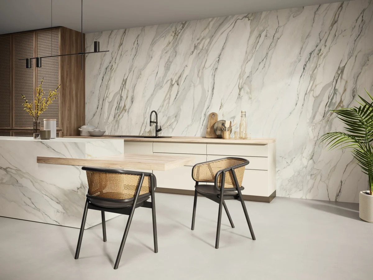 Gres Ape ARABESCATO efekt marmur - aranzacja w eleganckiej lazience
