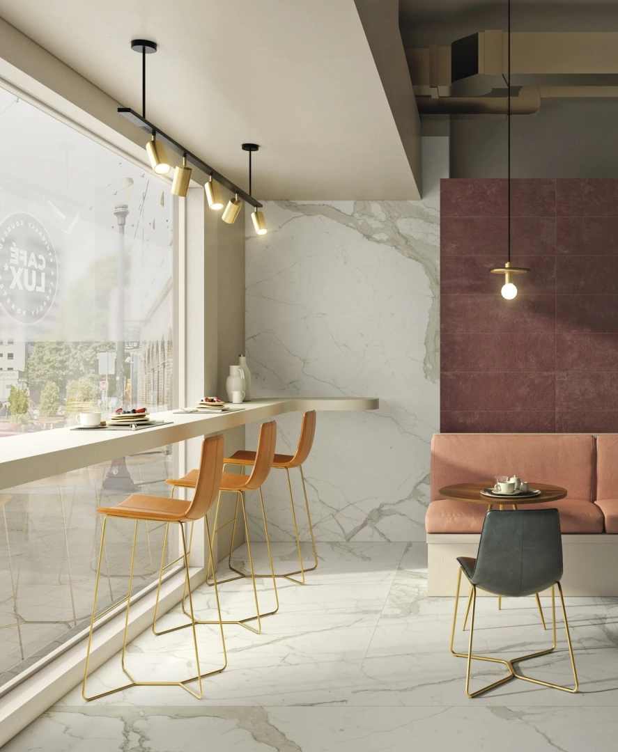 Gres Ariostea MARBLE ACTIVE efekt marmur - aranzacja w elewacji domu