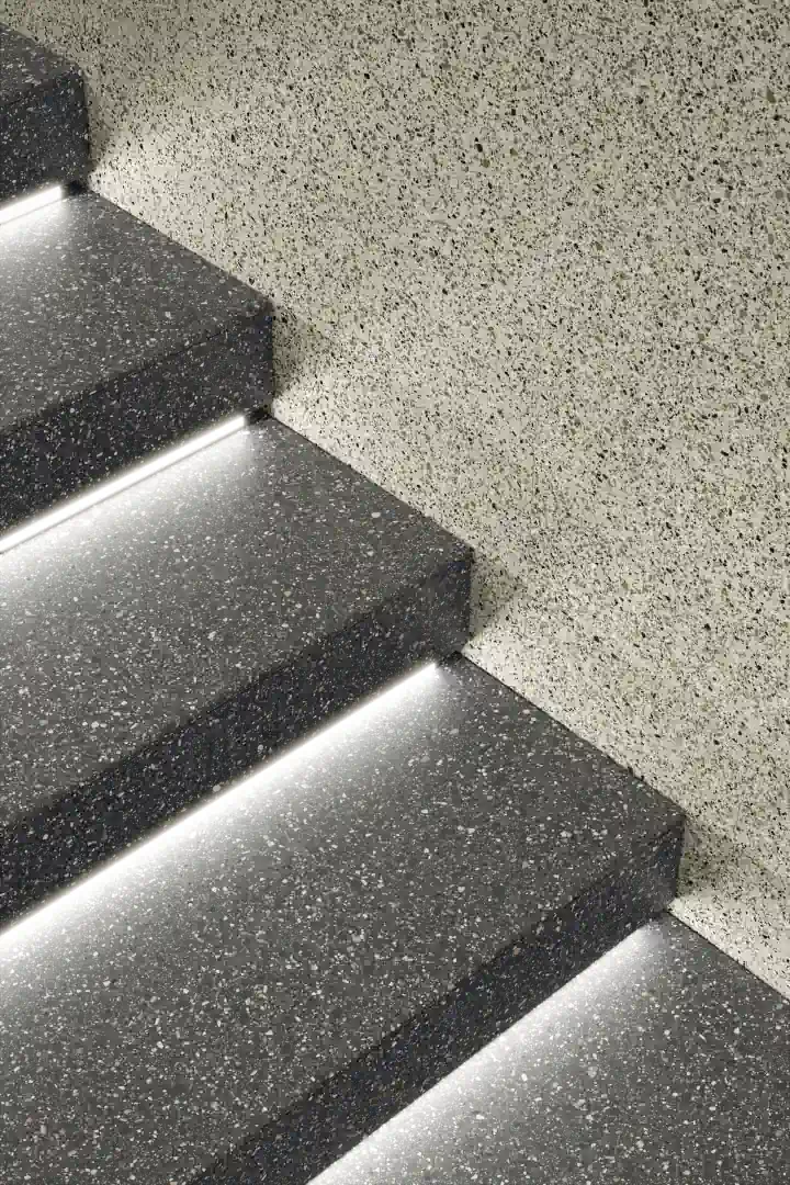 Gres Ariostea ACCADEMIA efekt terrazzo - aranzacja w elewacji domu