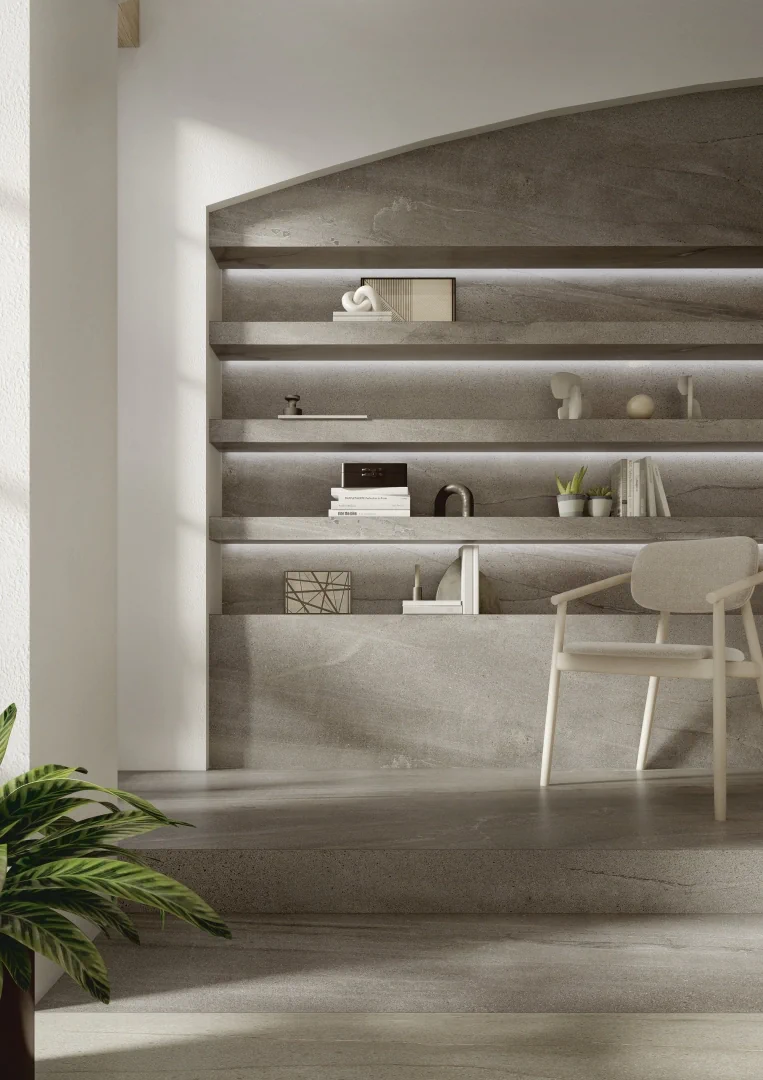 Gres Ariostea MARBLE ACTIVE efekt marmur - aranzacja w przestronnym holu