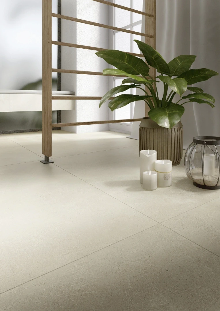 Gres Ariostea URBAN ACTIVE efekt beton - aranzacja w korytarzu z naturalnym swiatlem