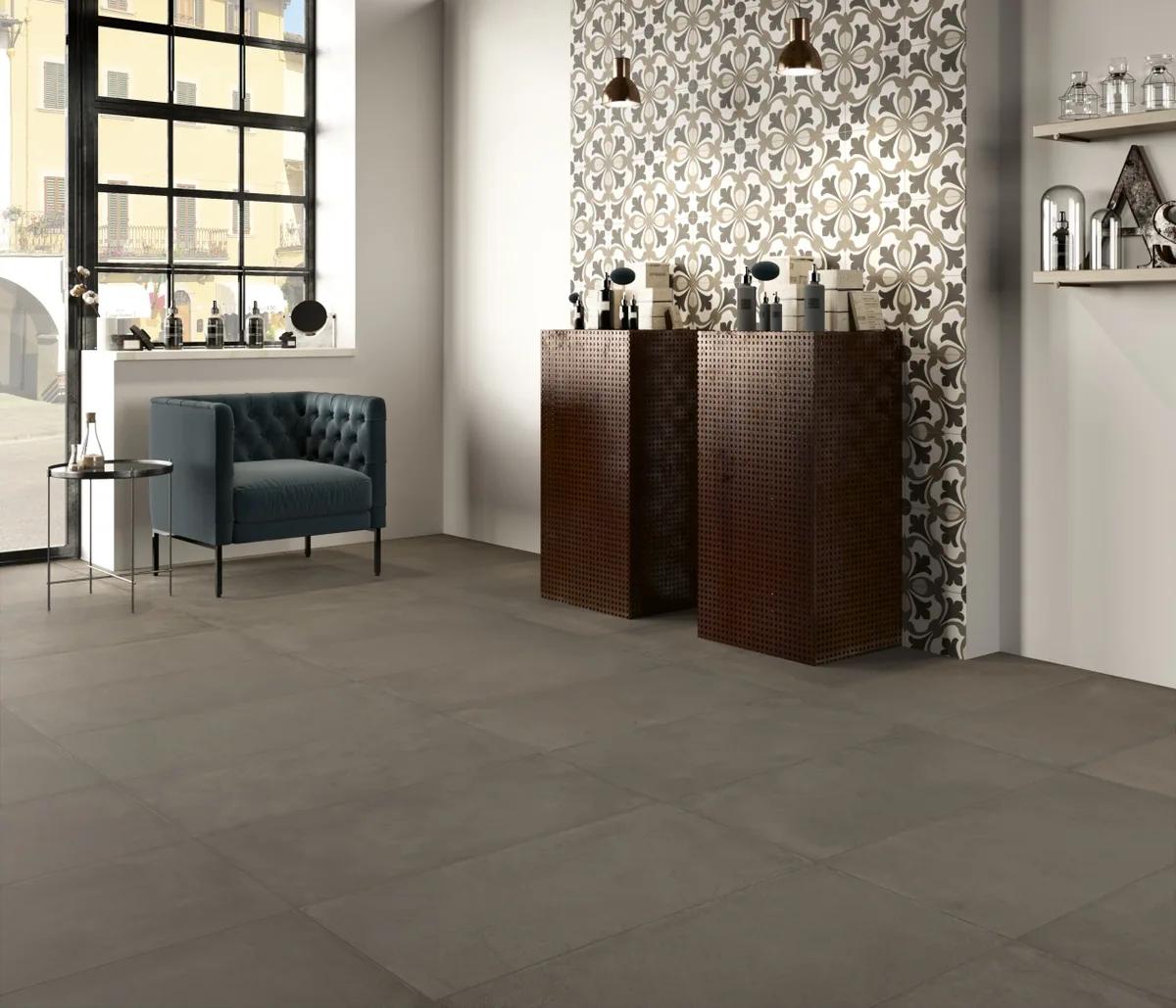 Gres Ascot COMFORT R efekt beton - aranzacja w przy kominku