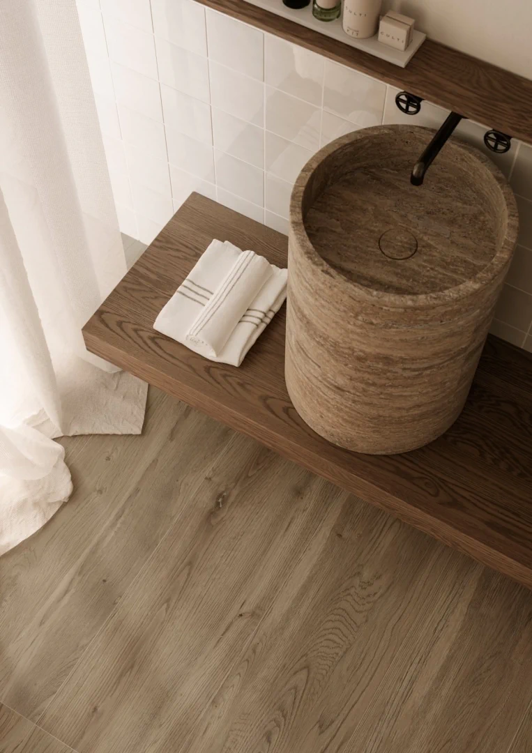 Gres Ascot DEEP WOOD efekt drewno - aranzacja w minimalistycznym wnetrzu