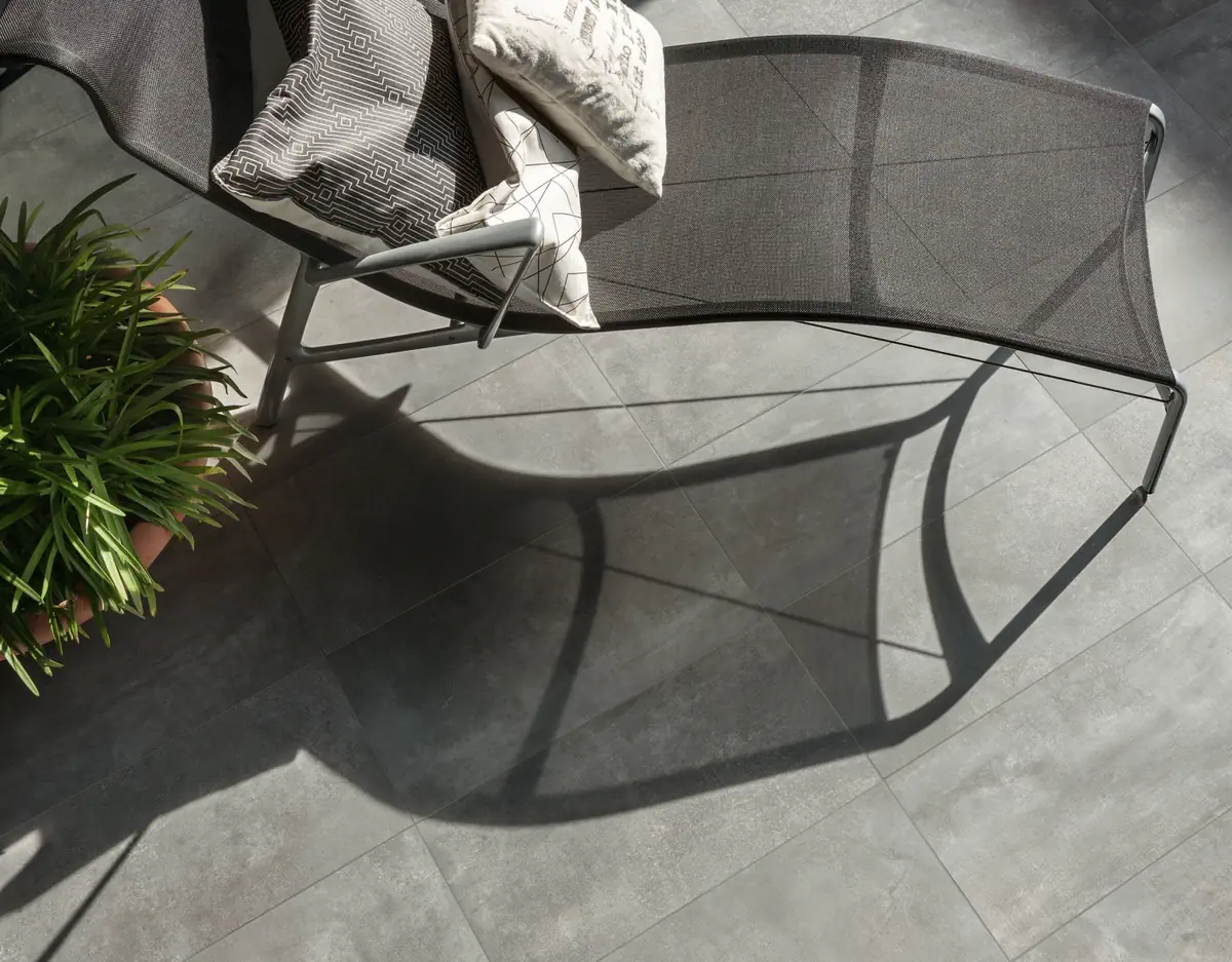 Gres Ascot PROWALK efekt beton - aranzacja w minimalistycznym wnetrzu