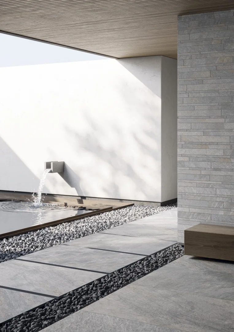 Gres Ascot GARDEN20 efekt kamień, beton - aranzacja w przy kominku