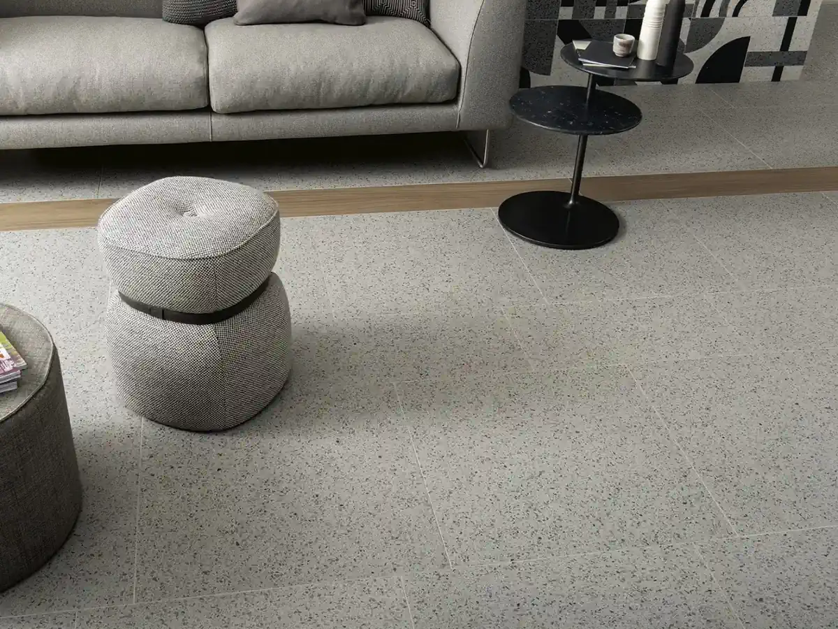 Gres Caesar AUTORE efekt terrazzo - aranzacja w elewacji domu