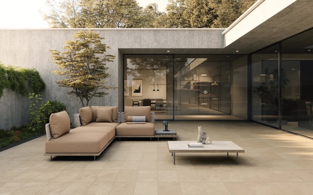 Gres Caesar SLAB2 efekt kamień - aranzacja w eleganckiej lazience