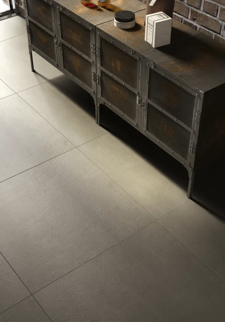 Gres Casalgrande Padana BETON efekt beton - aranzacja w nowoczesnym salonie