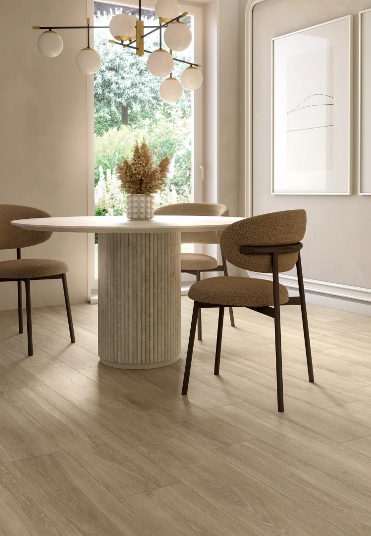 Gres Casalgrande Padana ENGLISH WOOD efekt drewno - aranzacja w strefie dziennej z duzymi przeszkleniami
