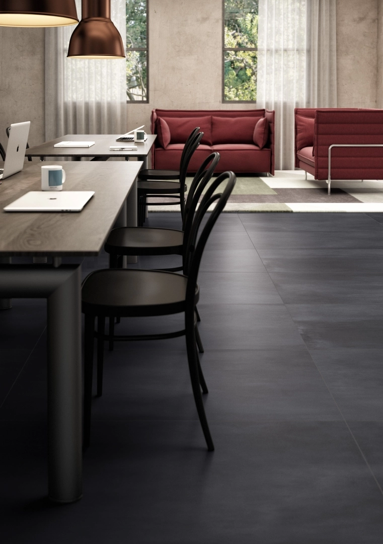 Gres Casalgrande Padana R-EVOLUTION efekt beton - aranzacja w elewacji domu