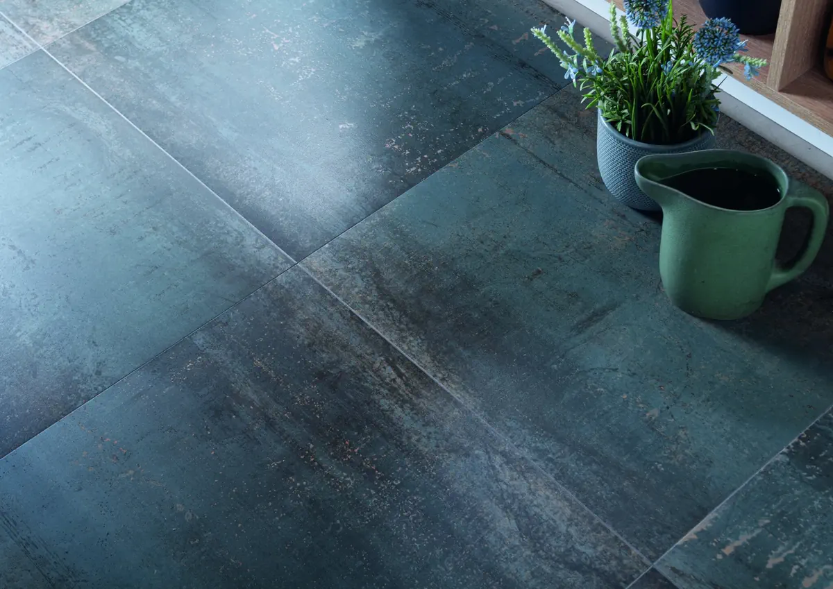 Gres Cifre METAL efekt metal - aranzacja w elewacji domu
