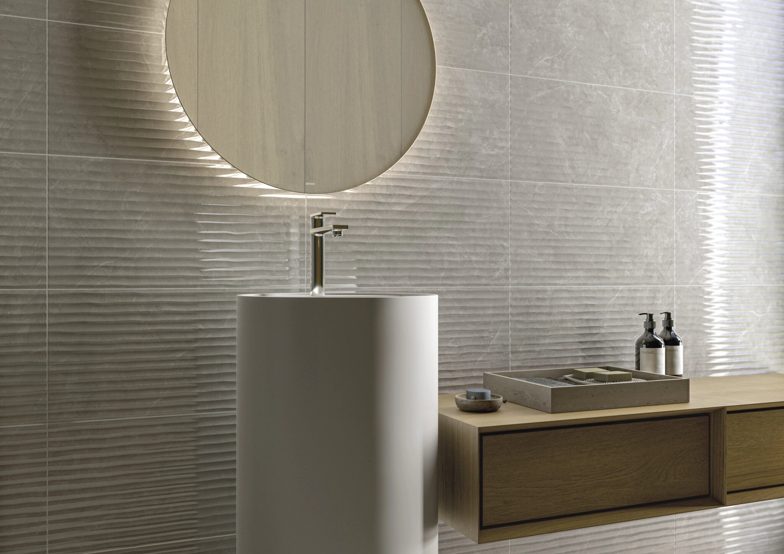 Gres Cifre CRYSTAL efekt kamień - aranzacja w eleganckiej lazience