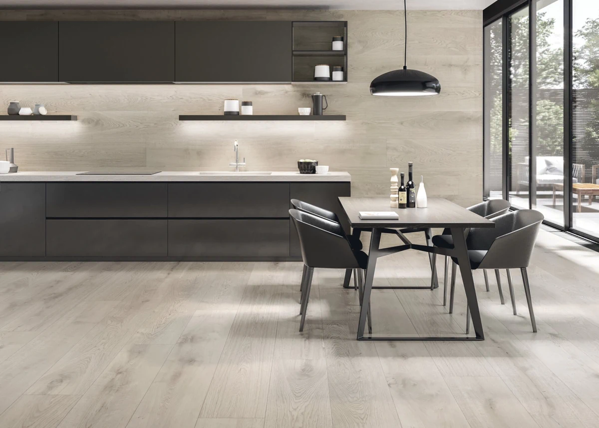 Gres Cifre VERMONT efekt drewno - aranzacja w eleganckiej lazience