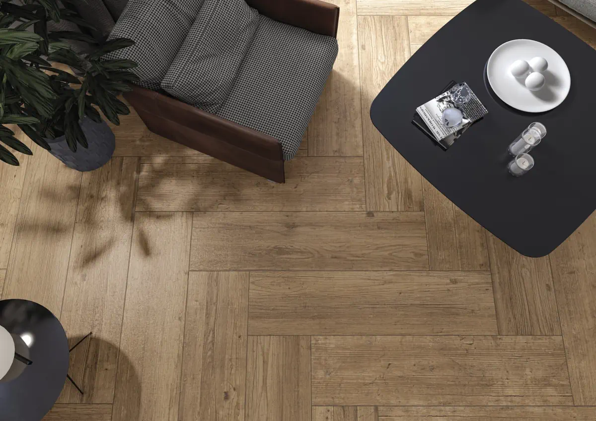 Gres Cifre MOBILE efekt drewno - aranzacja w eleganckiej lazience