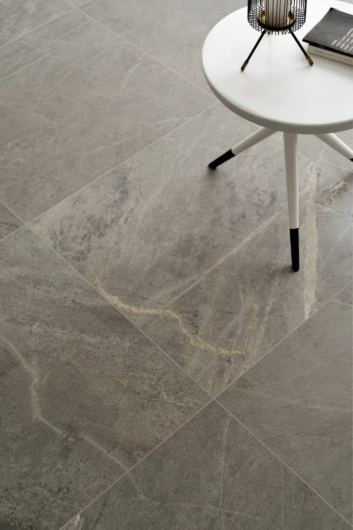 Gres Coem SOAP STONE efekt marmur, kamień - aranzacja w elewacji domu