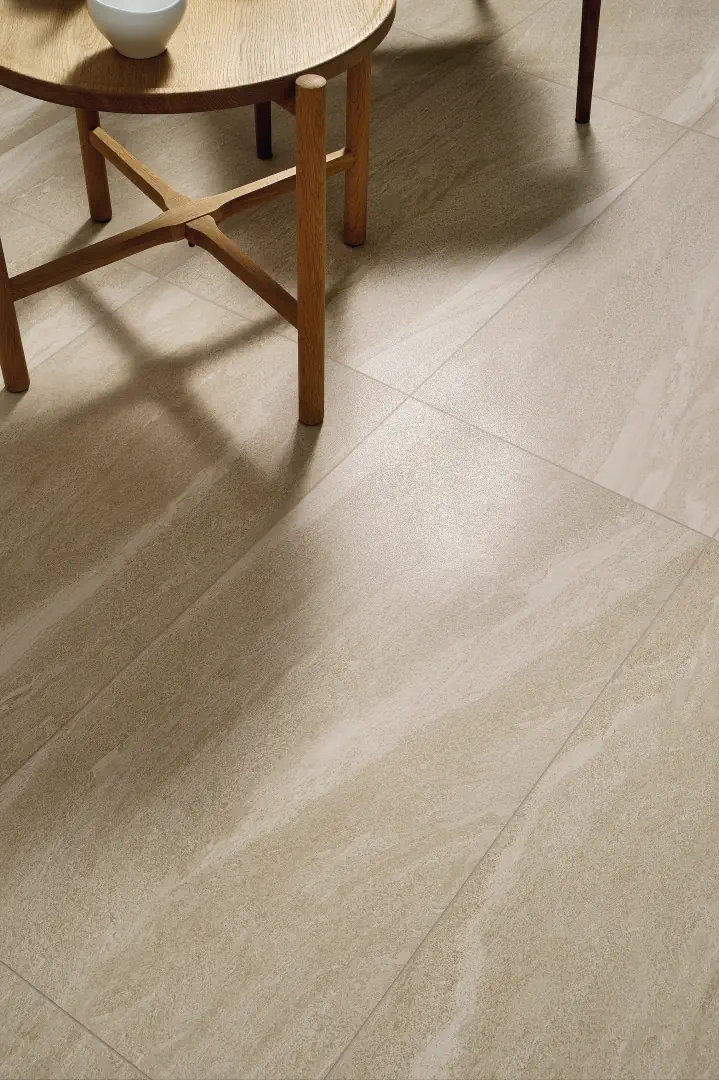 Gres Coem DUALMOOD STONE efekt beton, kamień - aranzacja w elewacji domu