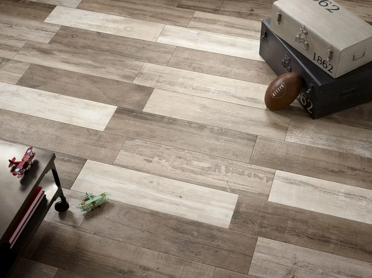 Gres Colorker RETRO efekt drewno - aranzacja w elewacji domu
