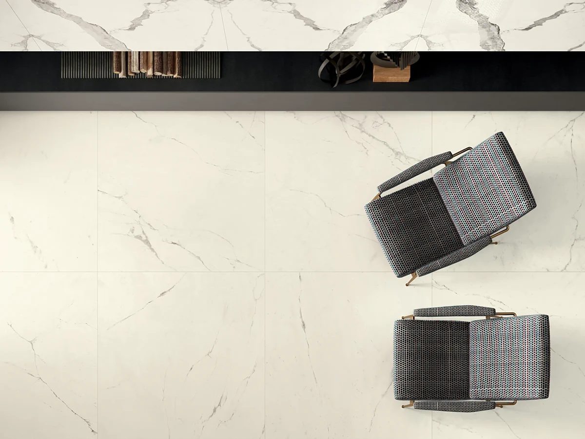Gres Cotto D'este VANITY efekt marmur - aranzacja w przestronnym holu