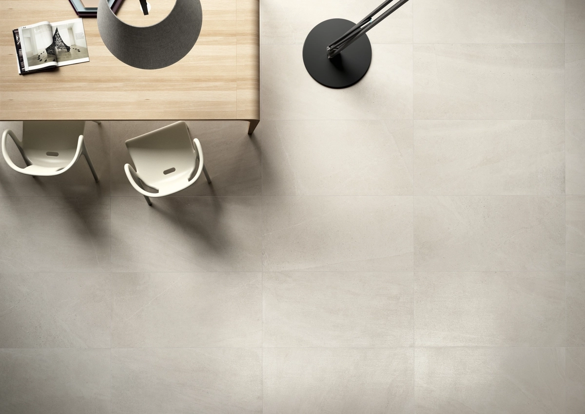 Gres Cotto D'este LIMESTONE efekt kamień - aranzacja w przy kominku