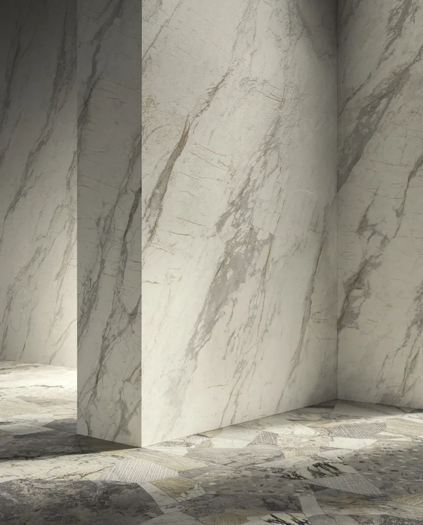 Gres Delconca MARBLE EDITION efekt kamień, marmur - aranzacja w przy kominku