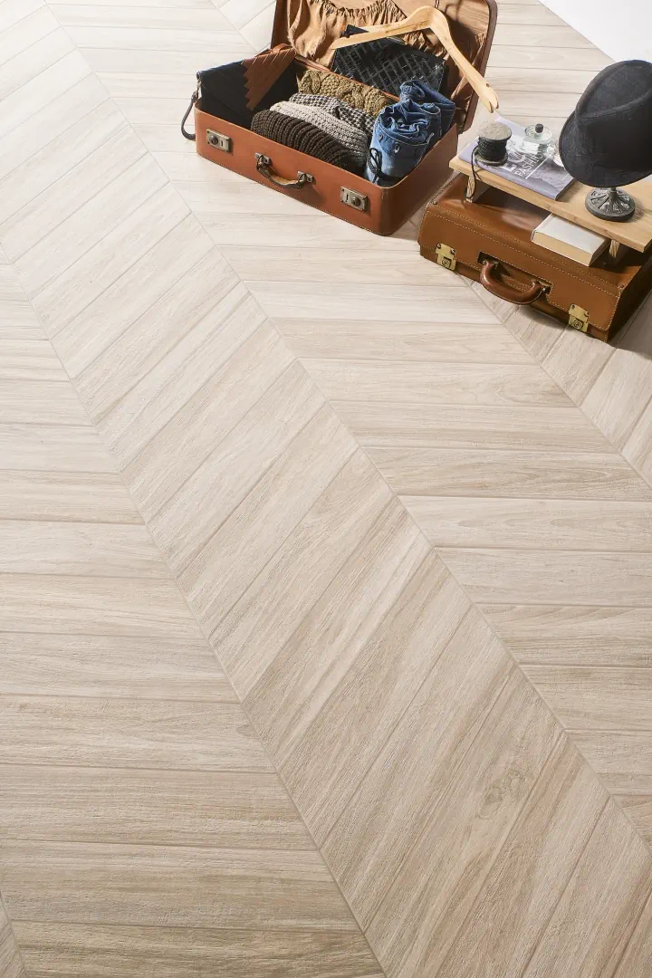 Gres Emil SLEEK WOOD efekt drewno - aranzacja w elewacji domu
