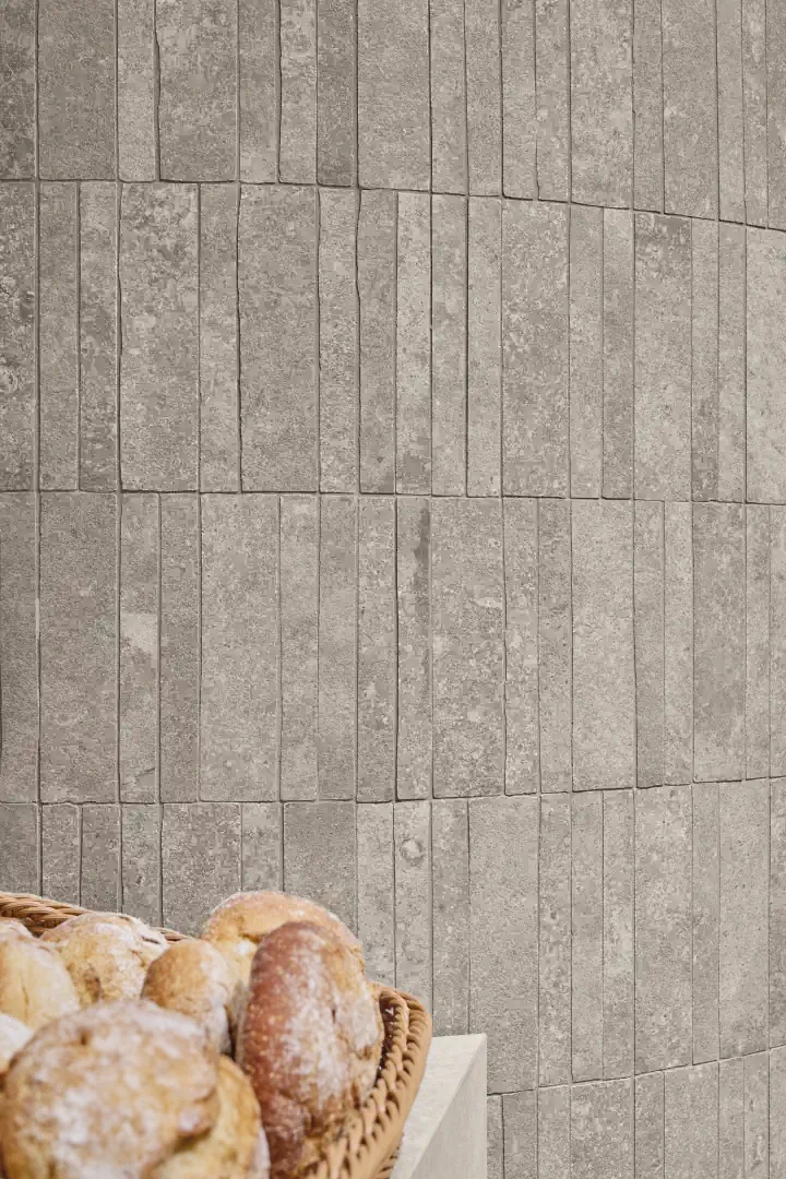 Gres Emil EVER-STONE efekt kamień - aranzacja w eleganckiej lazience