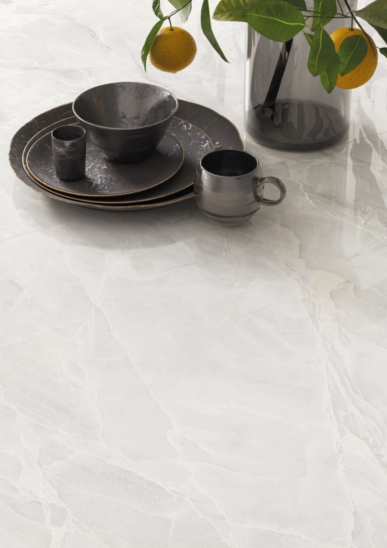 Gres Emil TELE DI MARMO SELECTION efekt marmur - aranzacja w eleganckiej lazience