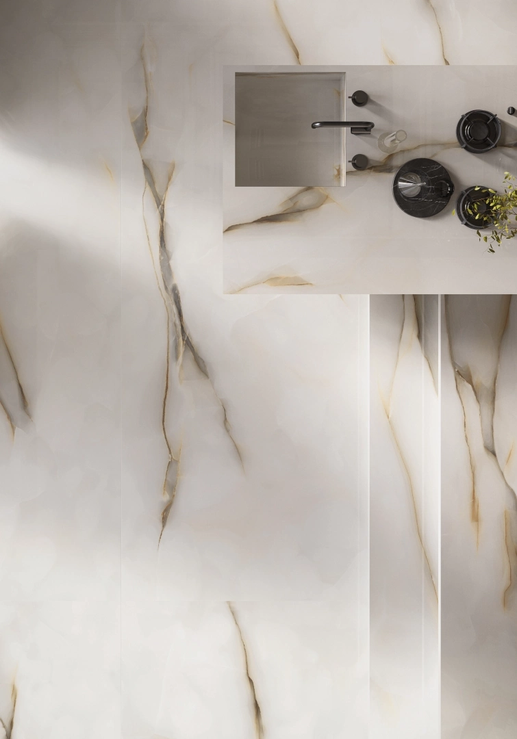 Gres Emil TELE DI MARMO PURE ONYX efekt marmur - aranzacja w przy kominku