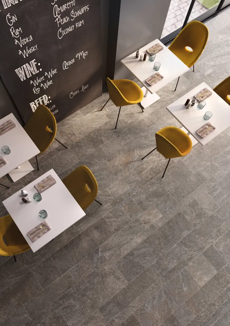 Gres Ergon OROS STONE efekt kamień - aranzacja w eleganckiej lazience