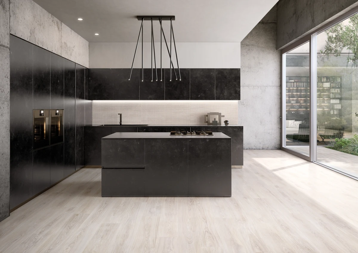 Gres Ergon WOODTOUCH efekt drewno - aranzacja w korytarzu z naturalnym swiatlem