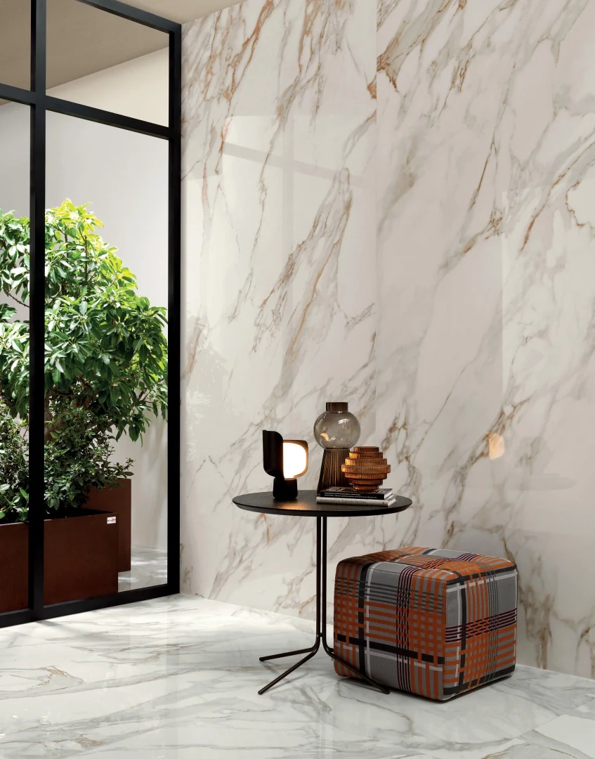 Gres Fap ROMA GOLD efekt marmur - aranzacja w eleganckiej lazience