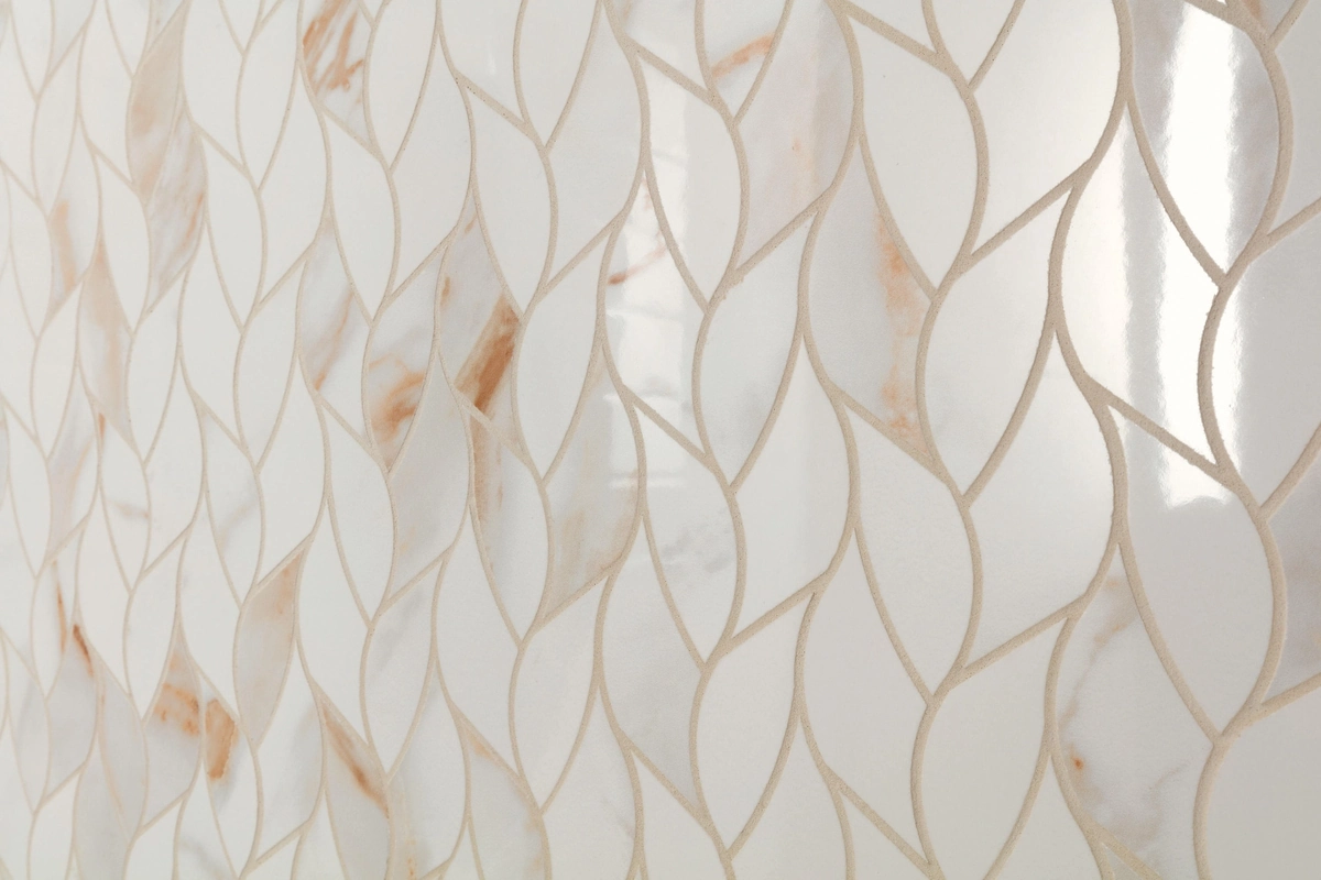 Gres Fap ROMA GOLD efekt marmur - aranzacja w eleganckiej lazience