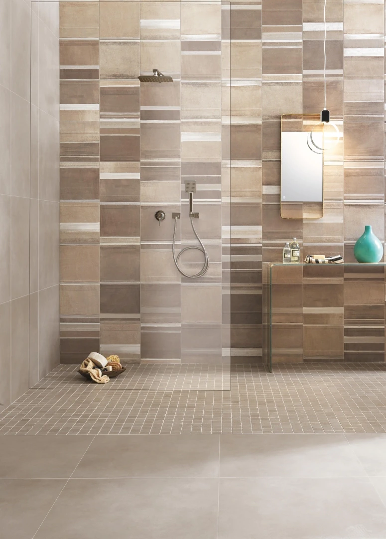 Gres Fap MILANO&FLOOR efekt beton - aranzacja w przestronnym holu