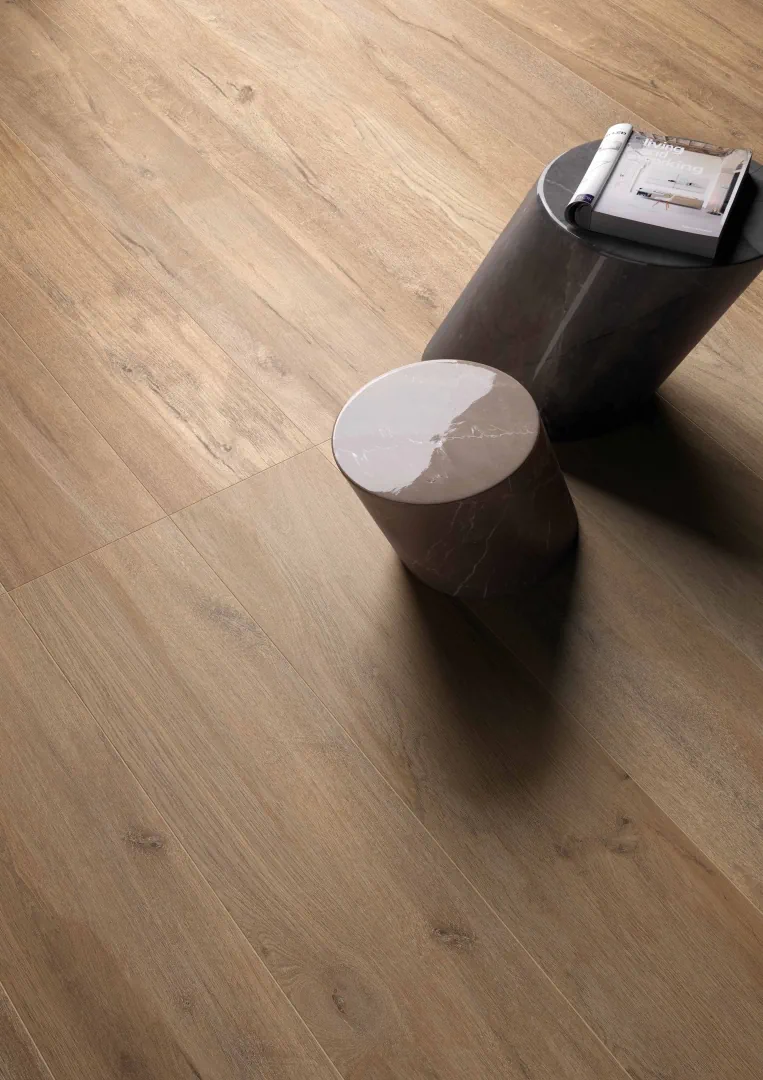 Gres Flaviker COZY efekt drewno - aranzacja w minimalistycznym wnetrzu