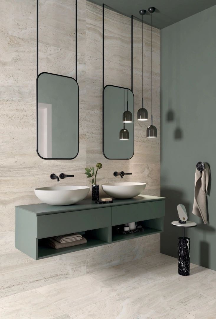 Gres Flaviker NAVONA efekt marmur - aranzacja w eleganckiej lazience