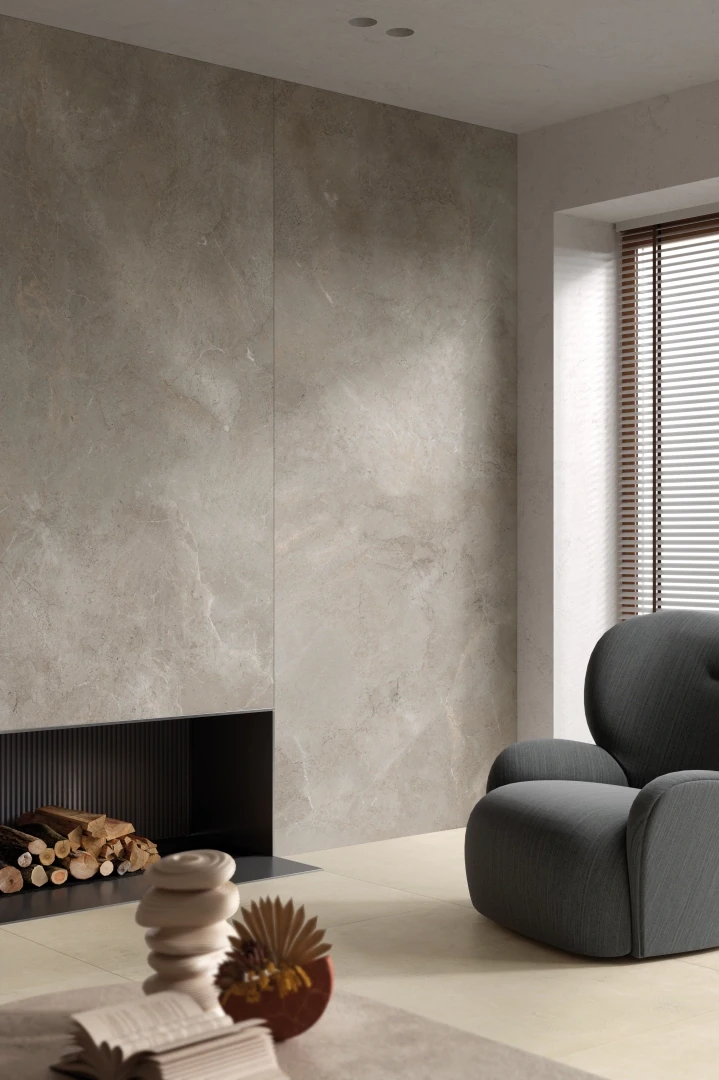 Gres Fmg ART STONE MAXFINE efekt kamień - aranzacja w strefie dziennej z duzymi przeszkleniami