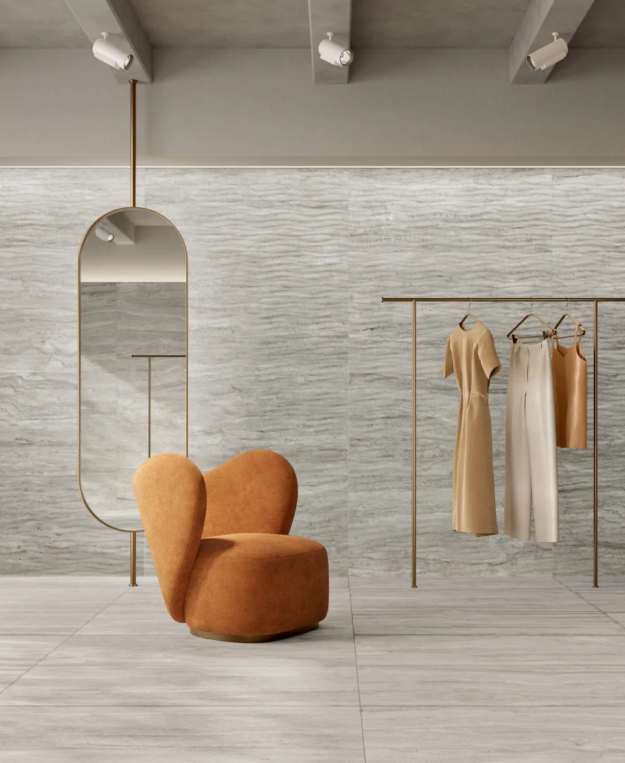 Gres Fondovalle ROYAL TRAVERTINO efekt marmur, - aranzacja w przy kominku