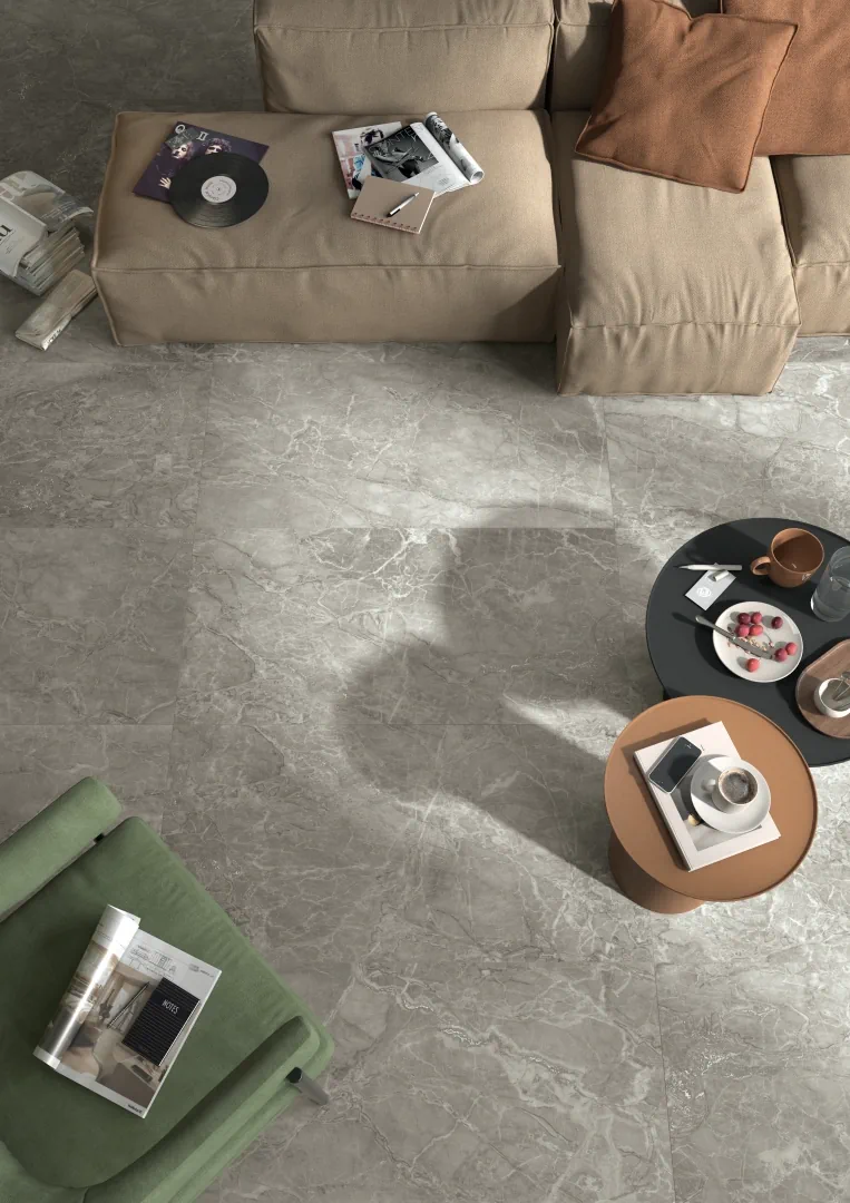 Gres Imola THE ROOM efekt marmur - aranzacja w nowoczesnym salonie