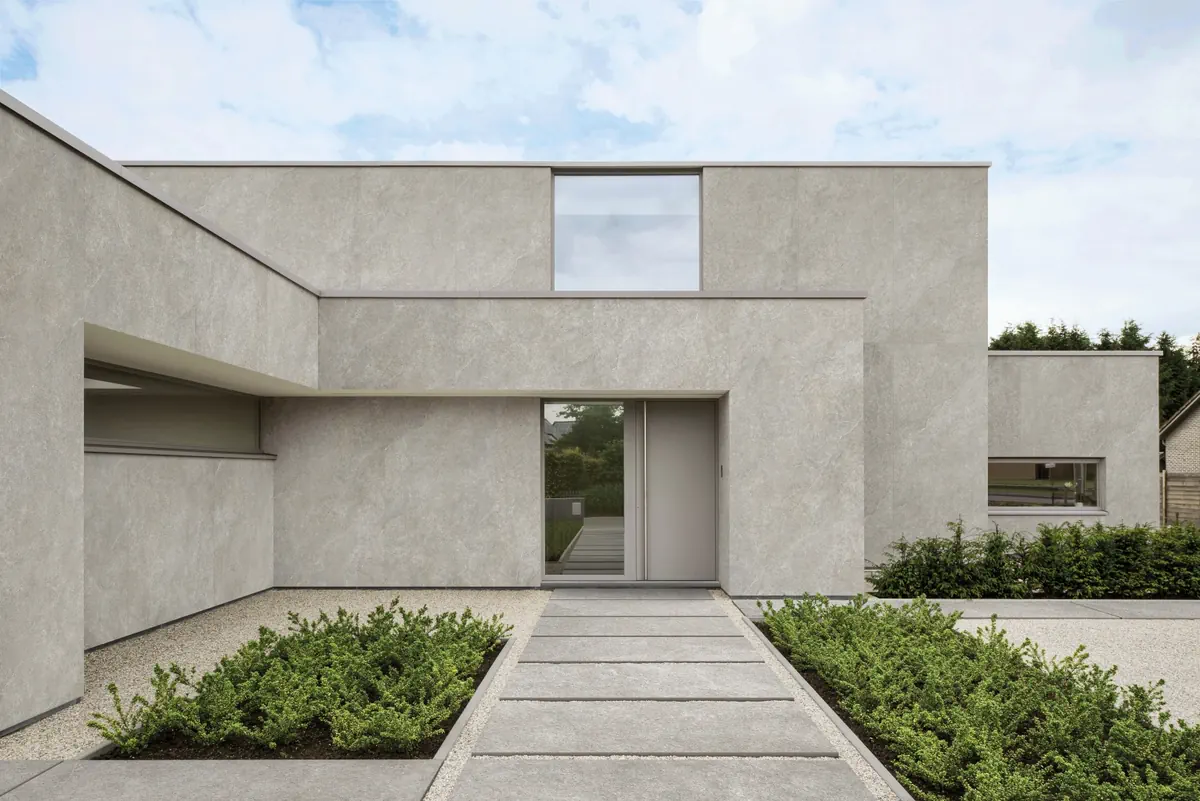 Gres Impronta LIMESTONE efekt kamień - aranzacja w eleganckiej lazience