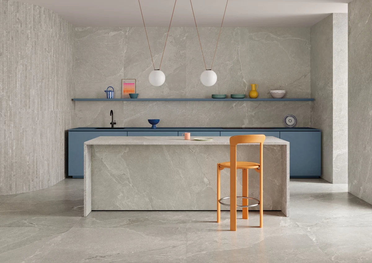 Gres Impronta ARDESIA efekt kamień - aranzacja w eleganckiej lazience