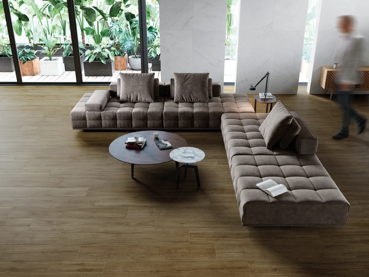 Gres Kerben ROMANCE efekt drewno - aranzacja w eleganckiej lazience