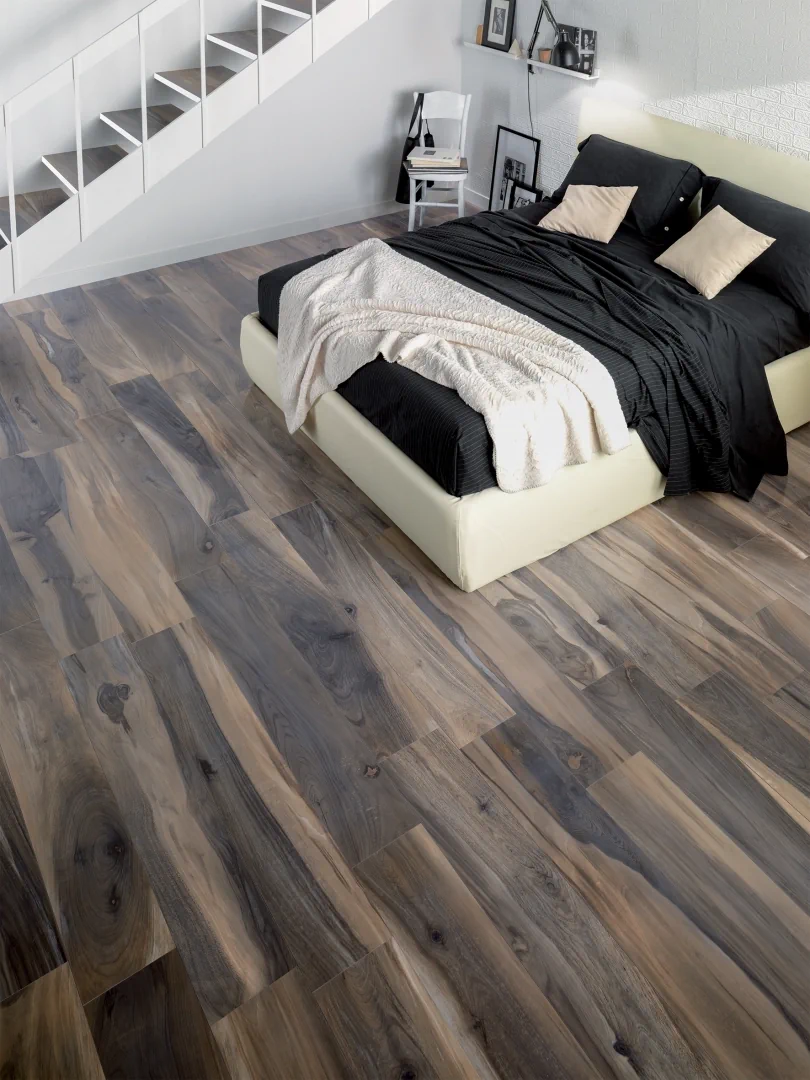 Gres La Fabbrica Ava KAURI efekt drewno - aranzacja w minimalistycznym wnetrzu