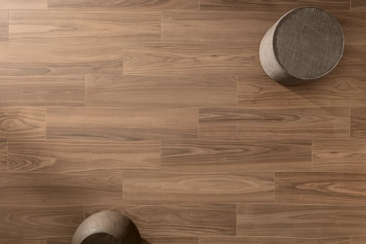Gres Lea BIO SELECT efekt drewno - aranzacja w minimalistycznym wnetrzu