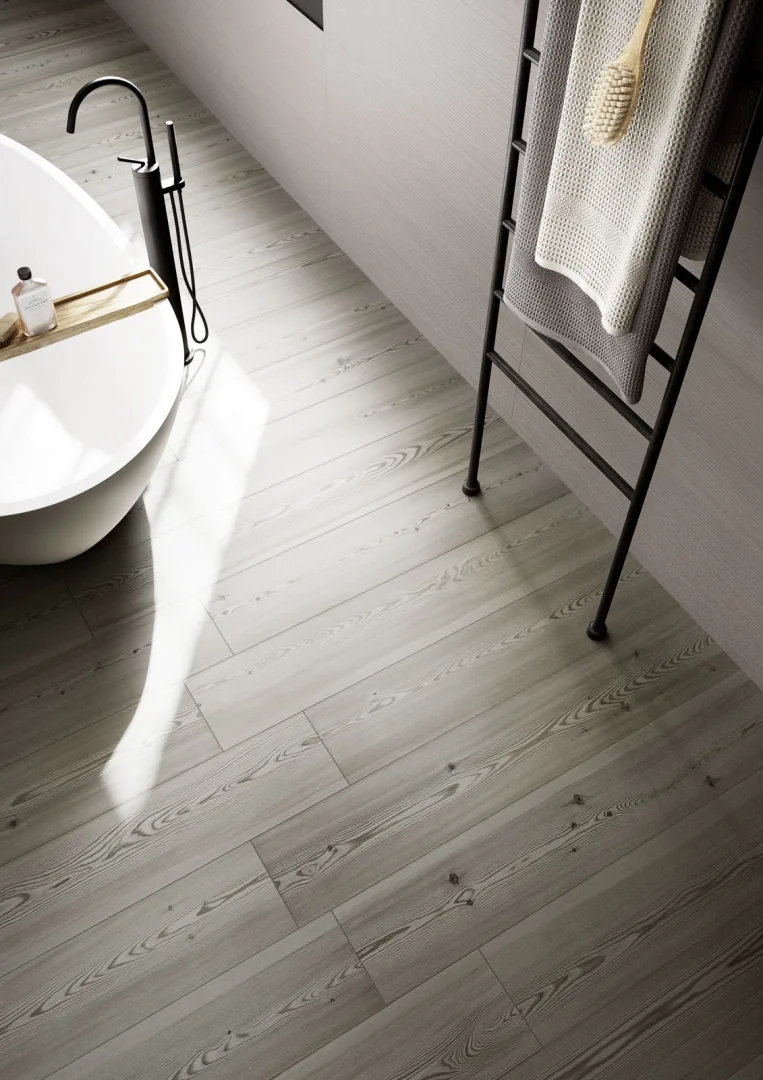 Gres Marazzi TREVERKTREND efekt drewno - aranzacja w przestronnym holu